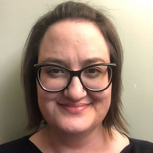 Meet your Posher, Jeralee